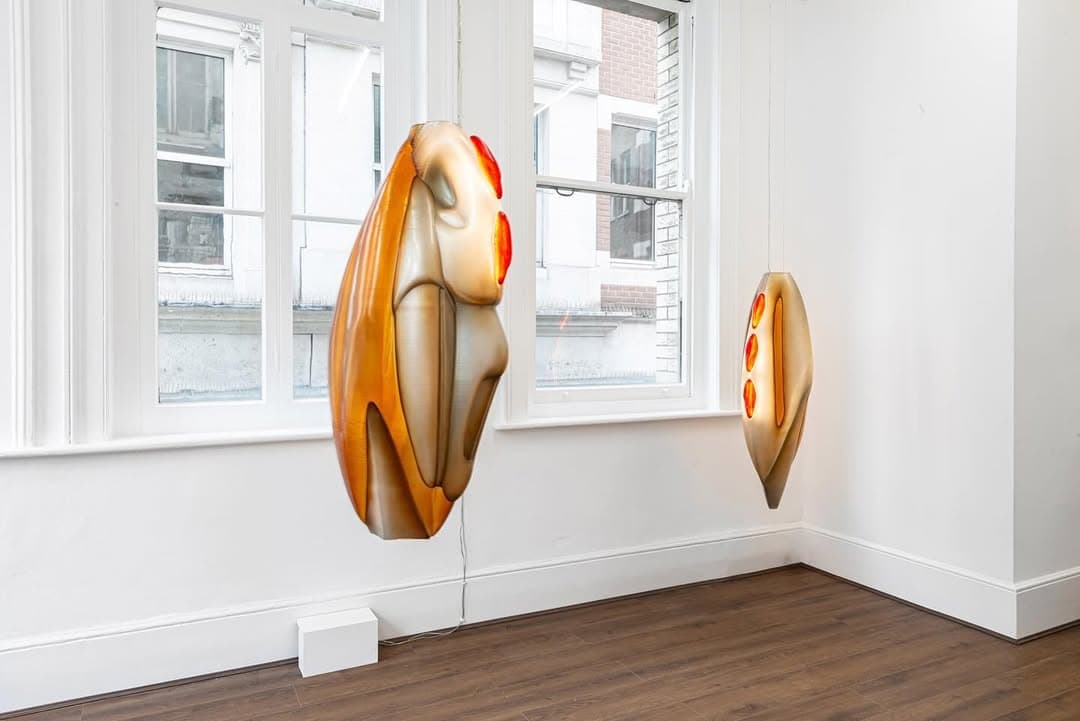 TOTAL INTERNAL REFLECTION exhibition view