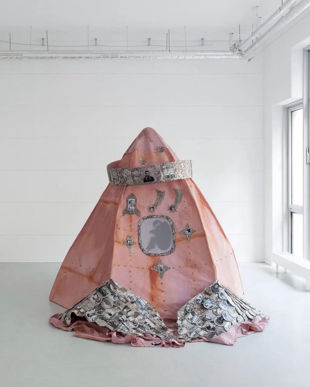 COSMOLOGIES AT PLAY BY POLINA OSIPOVA exhibition view
